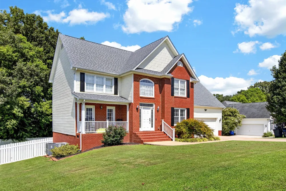 144 Bartlett Cir NE Cleveland, TN 37312