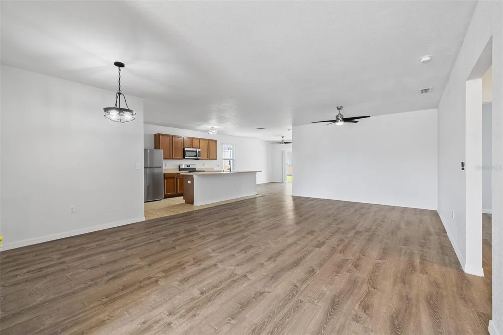 3695 JULIUS ESTATES BOULEVARD Winter Haven, FL 33881