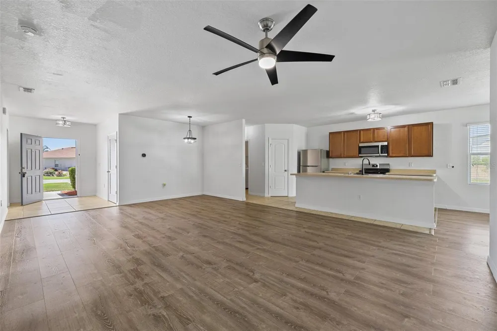 3695 JULIUS ESTATES BOULEVARD Winter Haven, FL 33881
