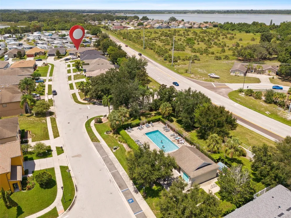 3695 JULIUS ESTATES BOULEVARD Winter Haven, FL 33881