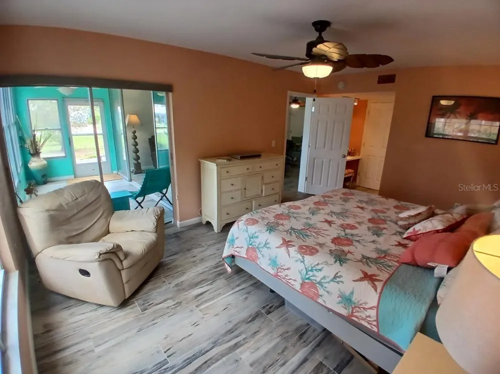 10350 IMPERIAL POINT DRIVE W #8 Largo, FL 33774