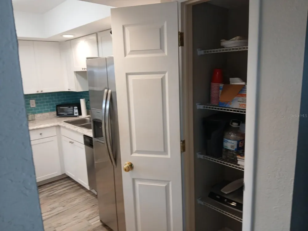 10350 IMPERIAL POINT DRIVE W #8 Largo, FL 33774