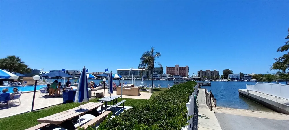 10350 IMPERIAL POINT DRIVE W #8 Largo, FL 33774
