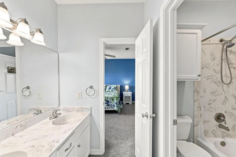 236 Vivian Road Onalaska, TX 77360