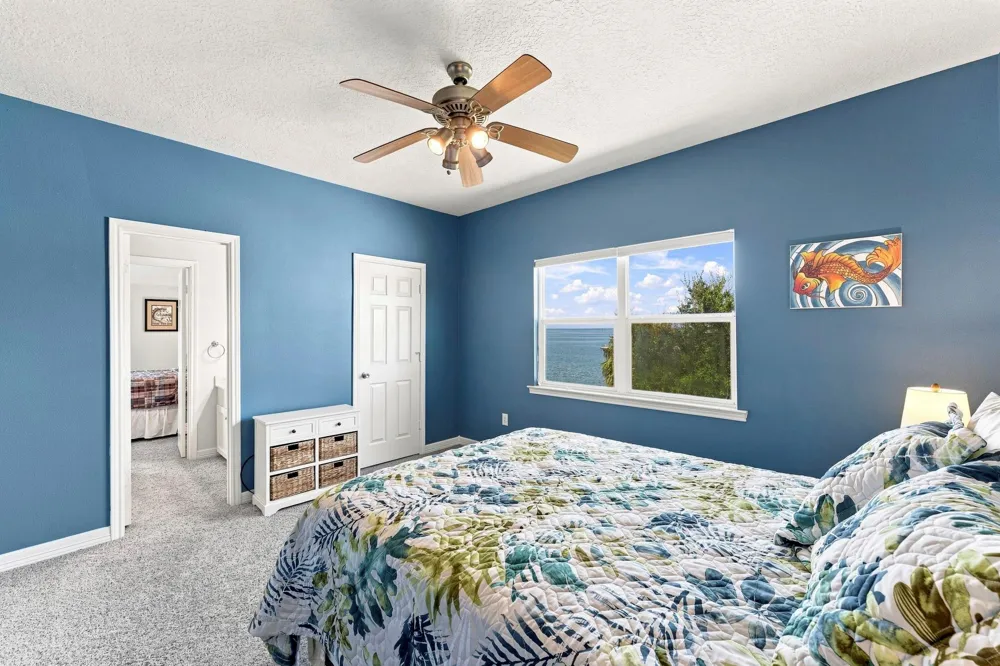 236 Vivian Road Onalaska, TX 77360