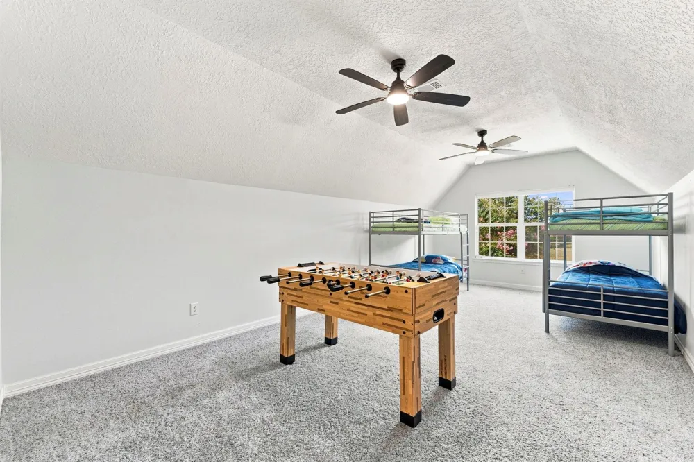 236 Vivian Road Onalaska, TX 77360