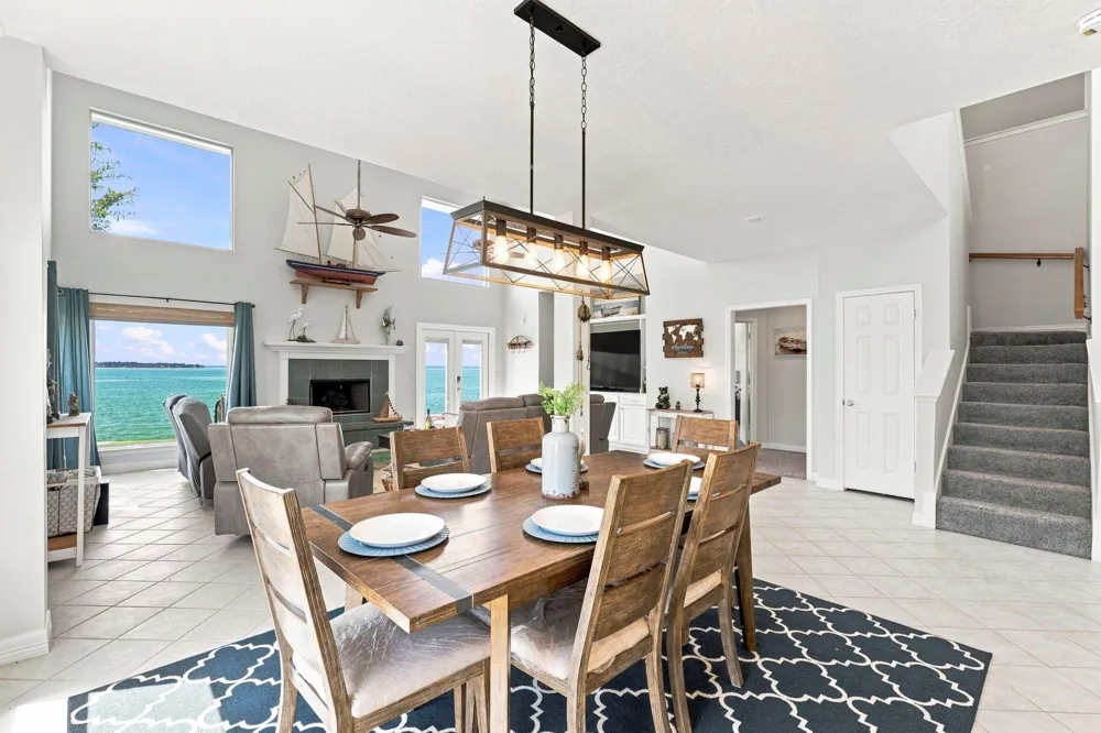236 Vivian Road Onalaska, TX 77360