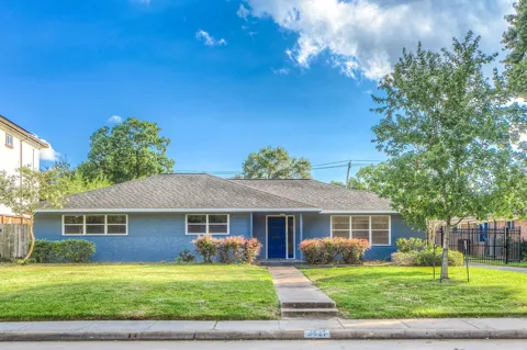 3627 Tartan Lane