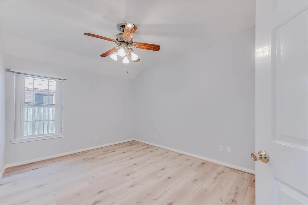 2311 Piney Woods Drive Pearland, TX 77581