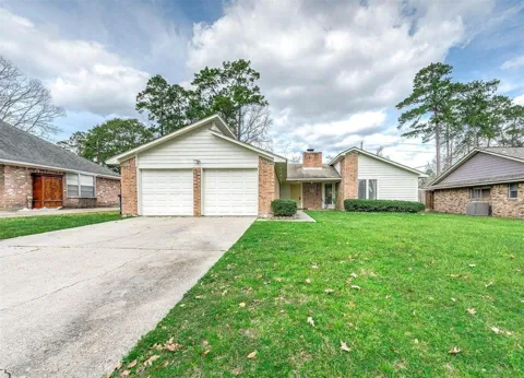 1903 Woodway Drive
