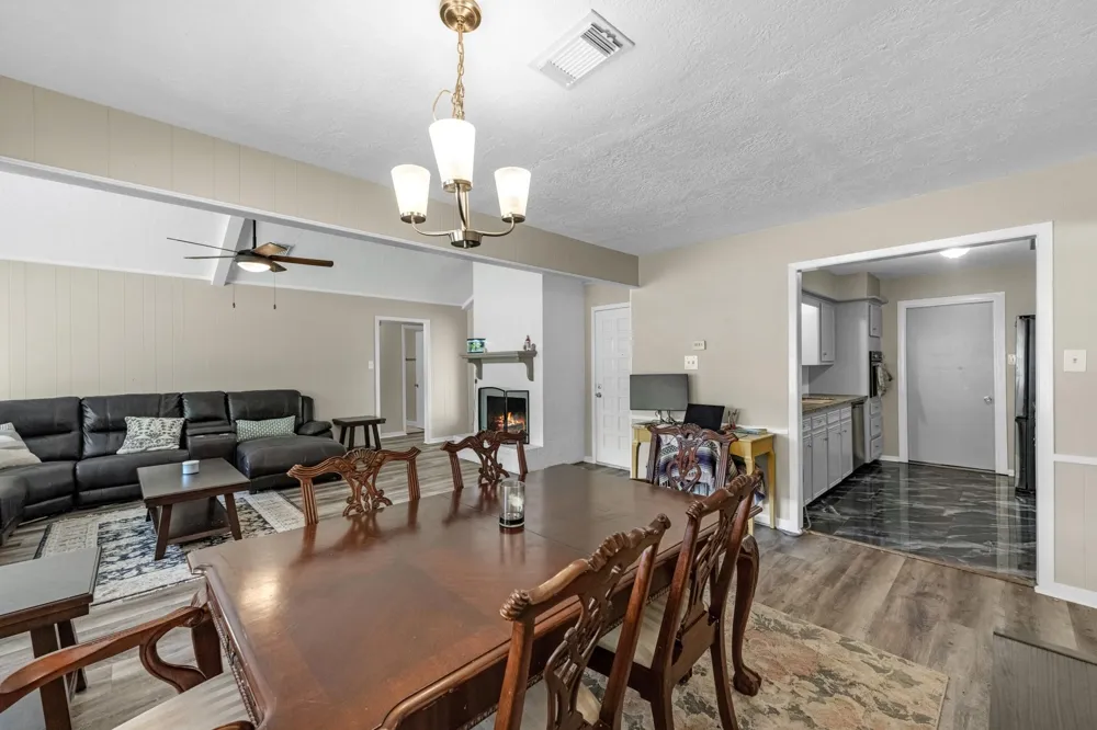 1903 Woodway Drive Woodbranch, TX 77357