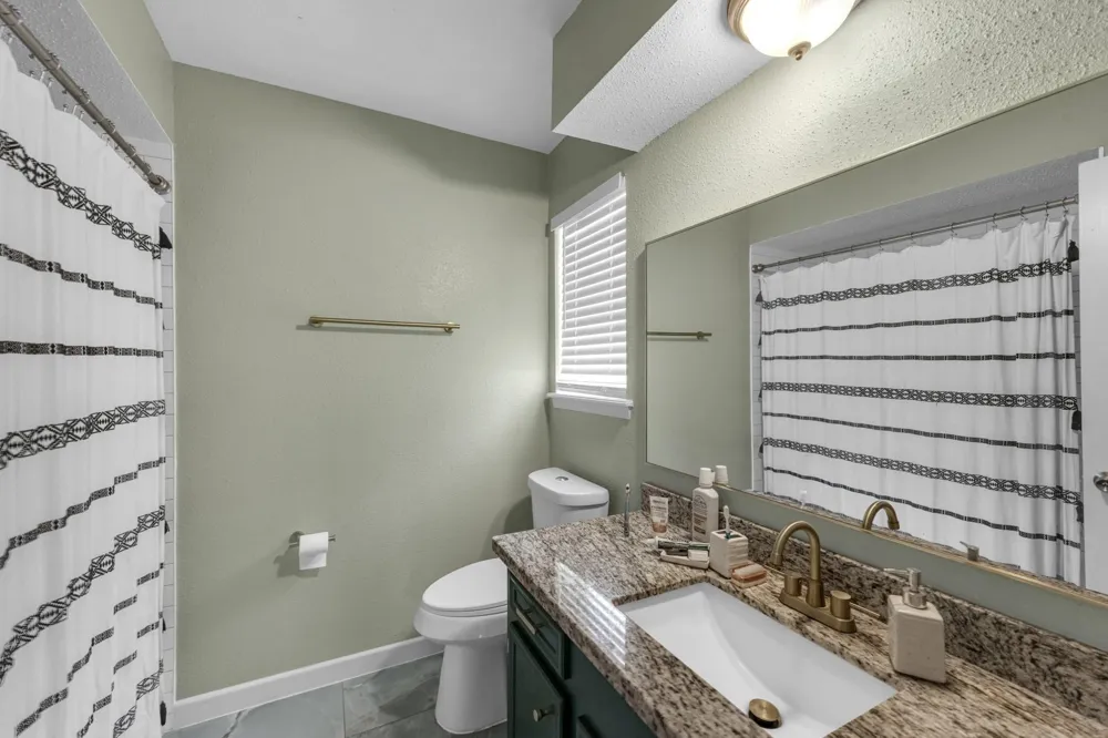 1903 Woodway Drive Woodbranch, TX 77357