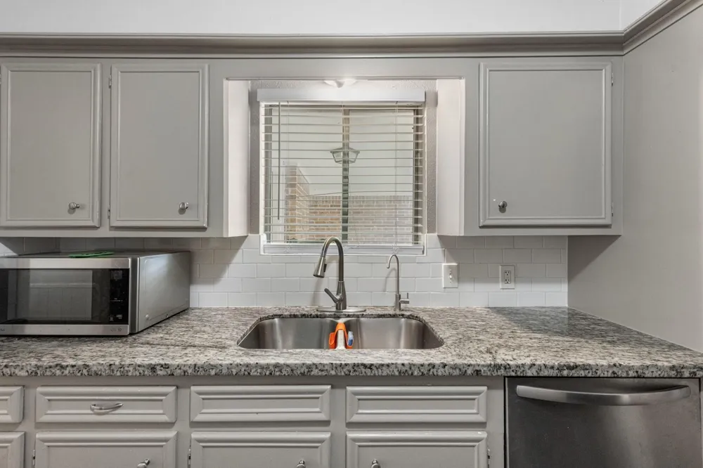 1903 Woodway Drive Woodbranch, TX 77357