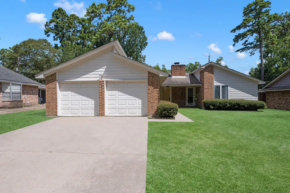 1903 Woodway Drive Woodbranch, TX 77357