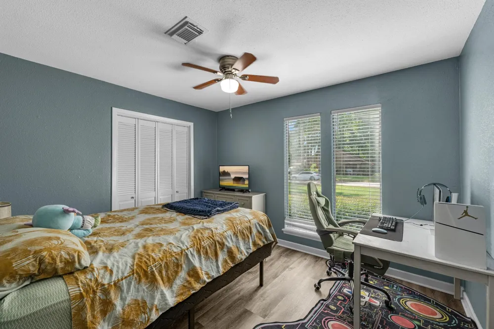 1903 Woodway Drive Woodbranch, TX 77357