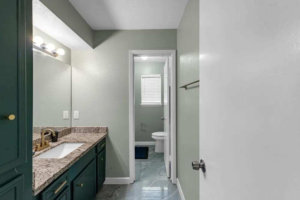 1903 Woodway Drive Woodbranch, TX 77357