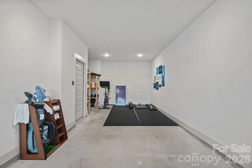 1725 Wesley Green Way Charlotte, NC 28208