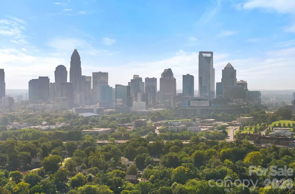 1725 Wesley Green Way Charlotte, NC 28208