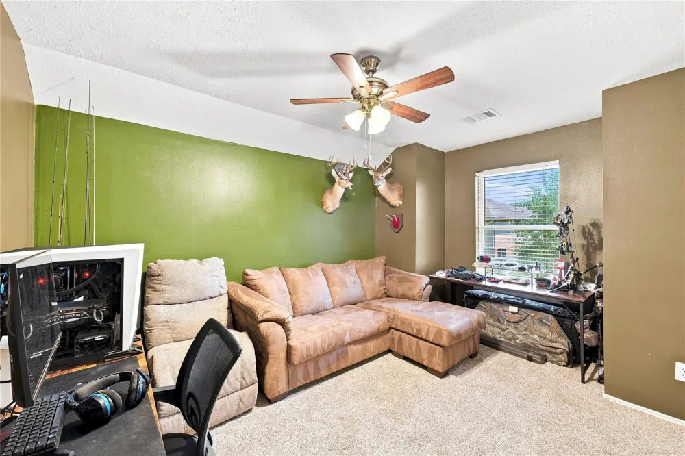 217 Fox Springs Court Dickinson, TX 77539