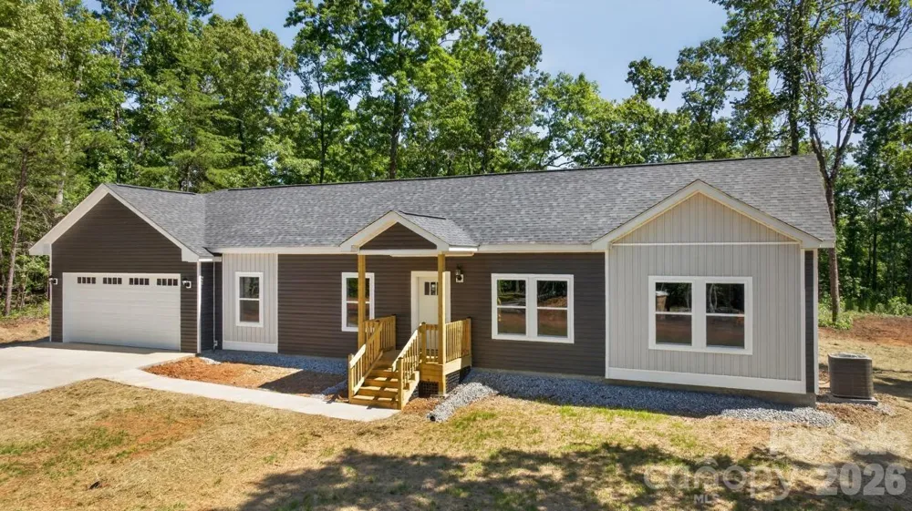 159 Evenfall Lane Columbus, NC 28722