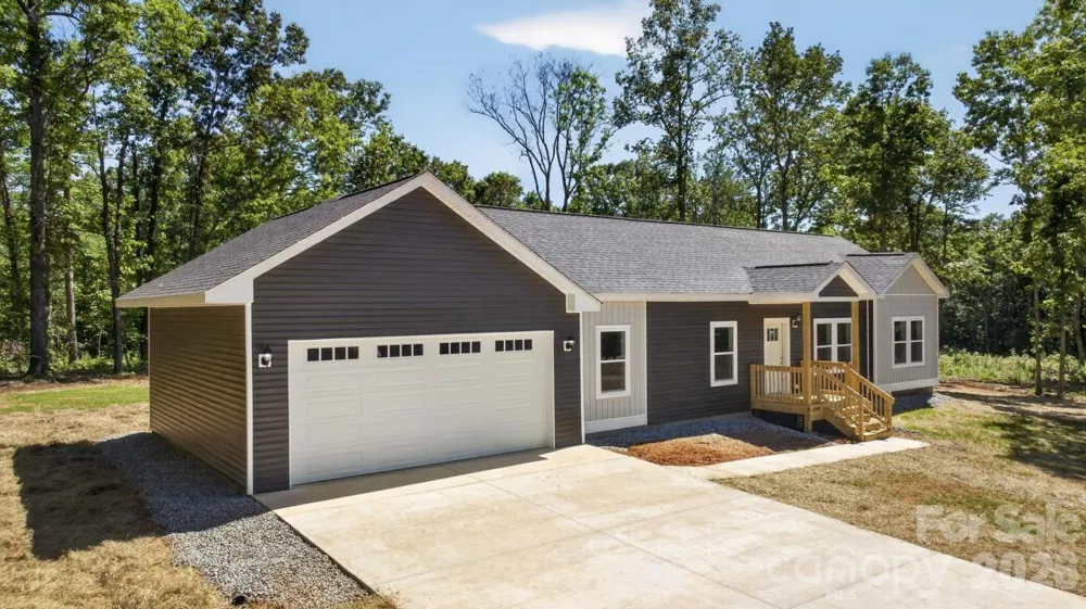 159 Evenfall Lane Columbus, NC 28722