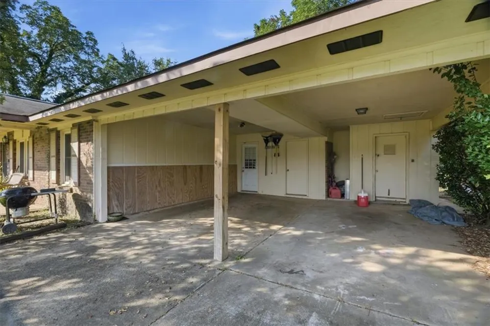 109 Avalon Drive Warner Robins, GA 31093
