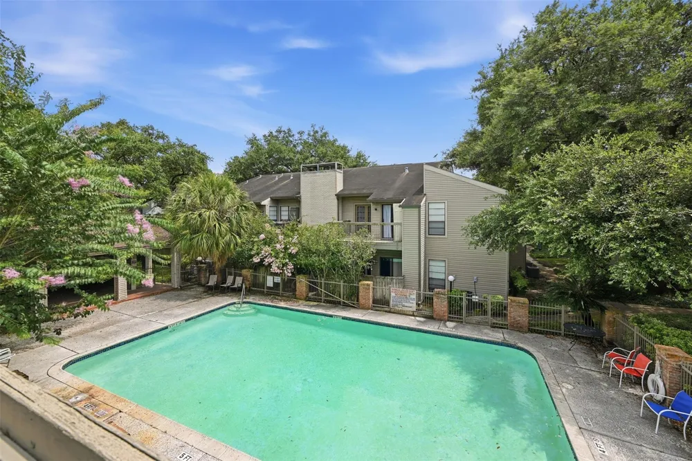 9707 Richmond Street #16 Houston, TX 77042