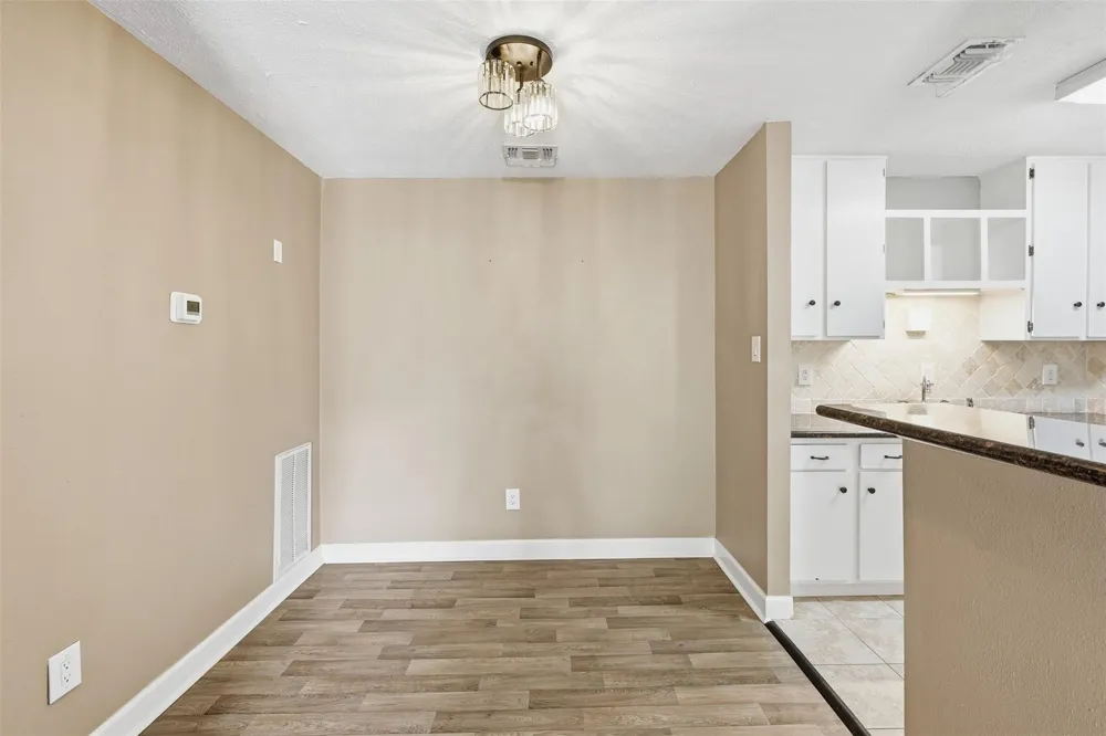 9707 Richmond Street #16 Houston, TX 77042