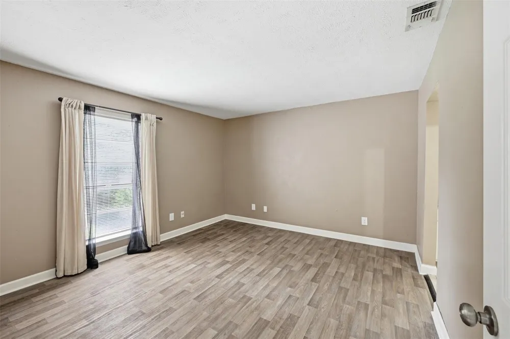9707 Richmond Street #16 Houston, TX 77042