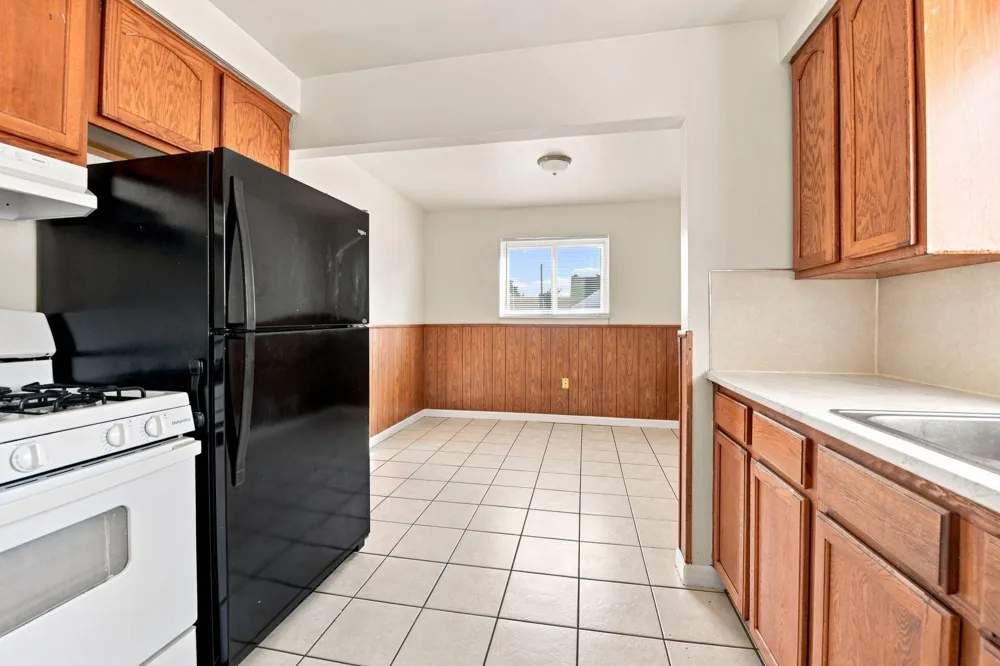 716 Mayflower Avenue Lincoln Park, MI 48146