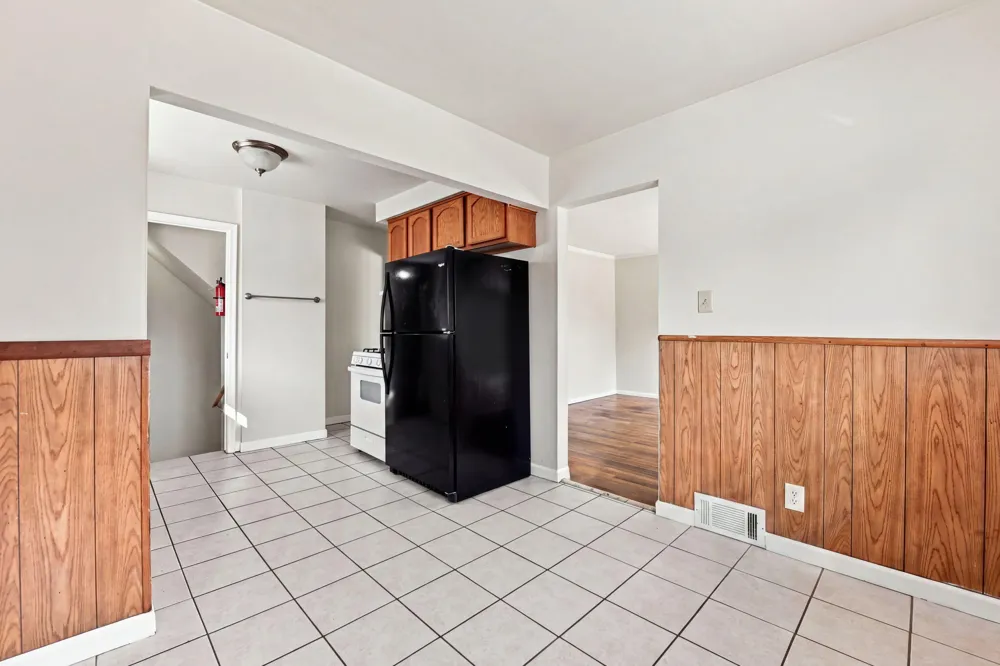 716 Mayflower Avenue Lincoln Park, MI 48146