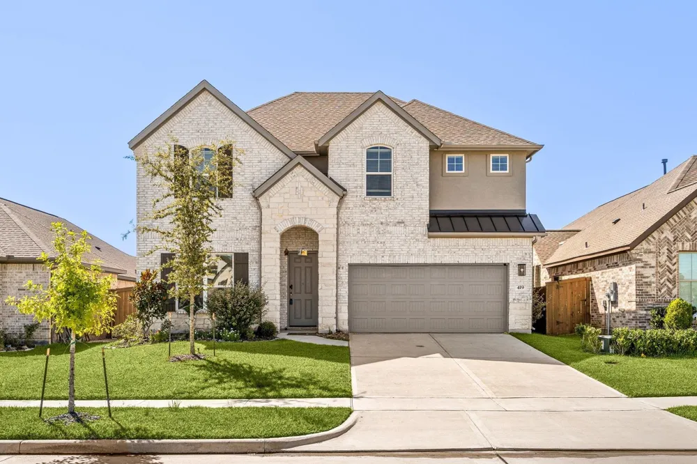 419 Amistad Court Webster, TX 77598