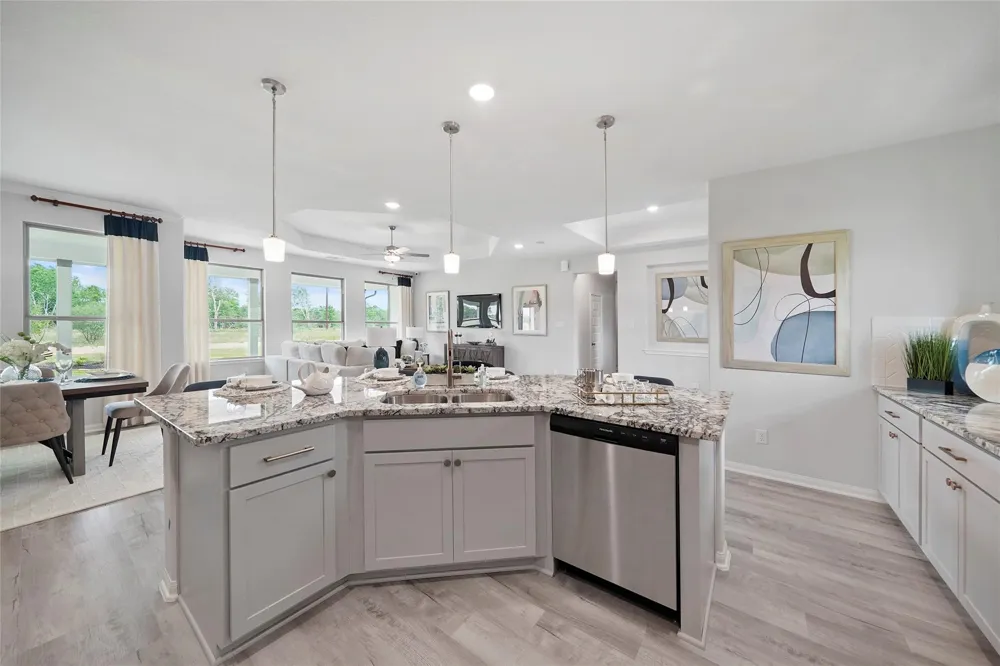 1338 Westfork Drive Sealy, TX 77474