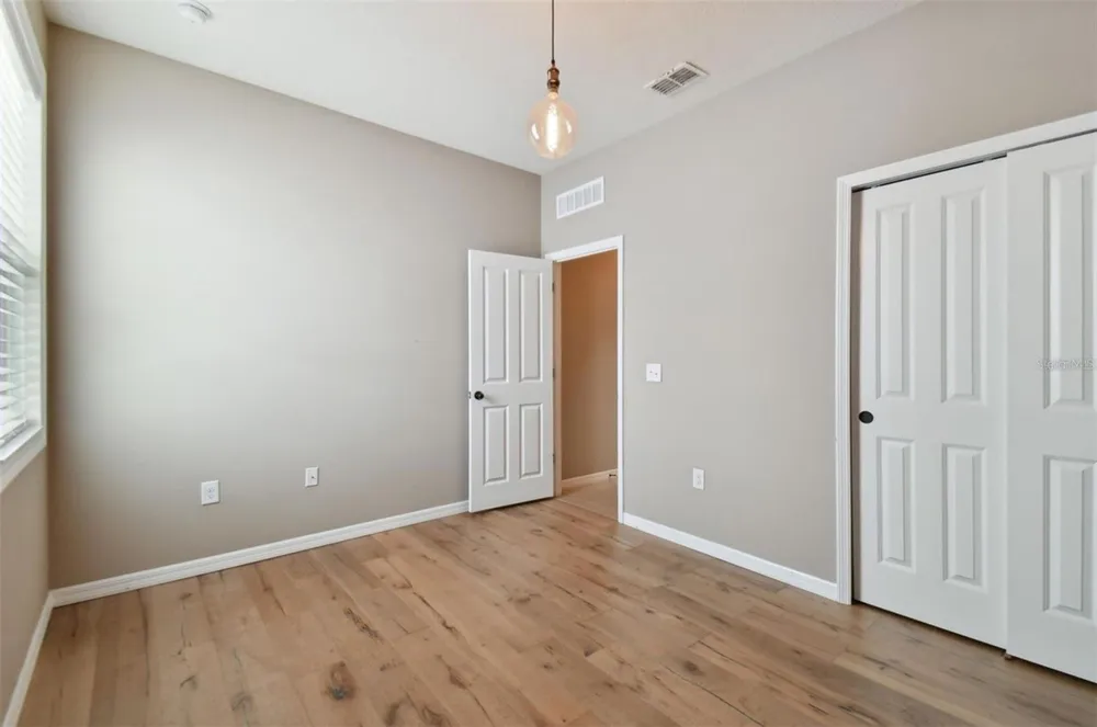 10606 LAGUNA PLAINS DRIVE Riverview, FL 33578