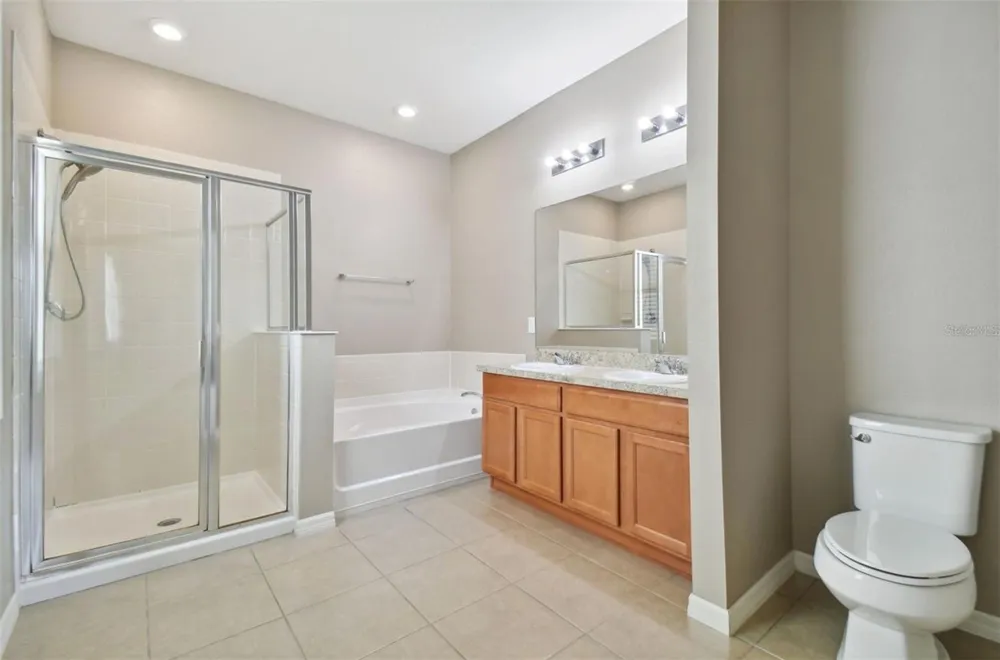 10606 LAGUNA PLAINS DRIVE Riverview, FL 33578