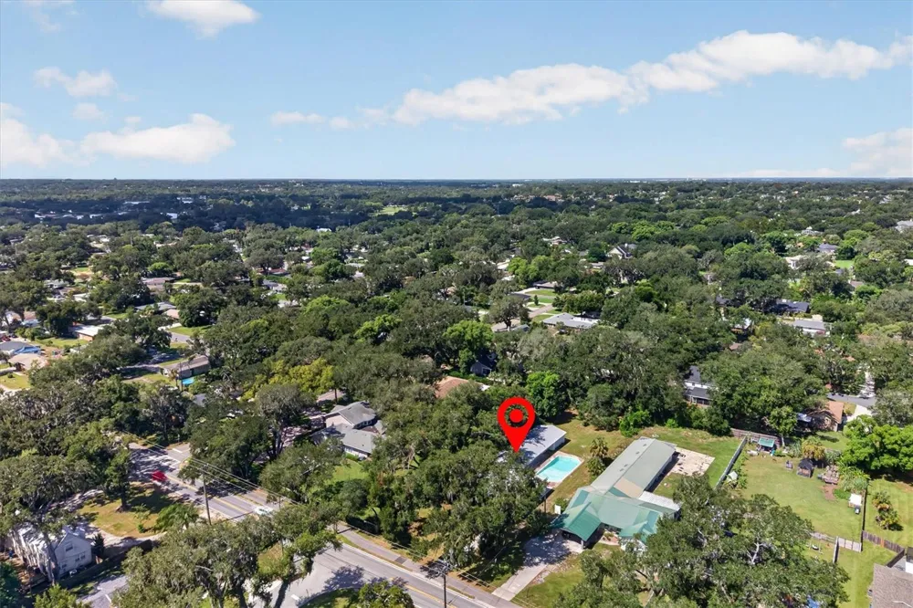 2305 NEW JERSEY ROAD Lakeland, FL 33803