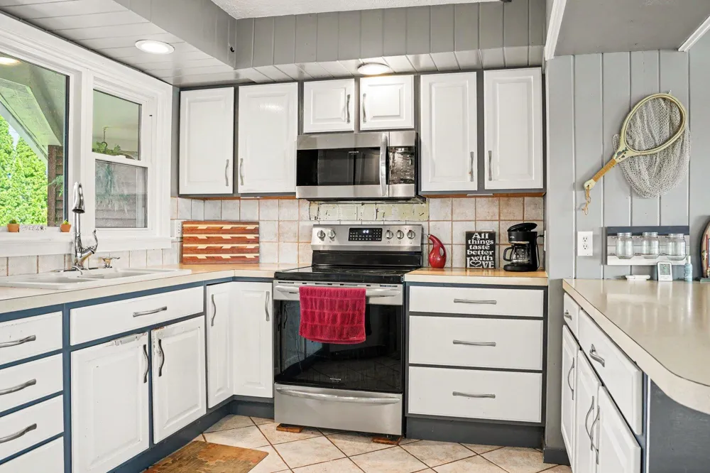 12514 Park Drive Yankee Springs Township, MI 49348