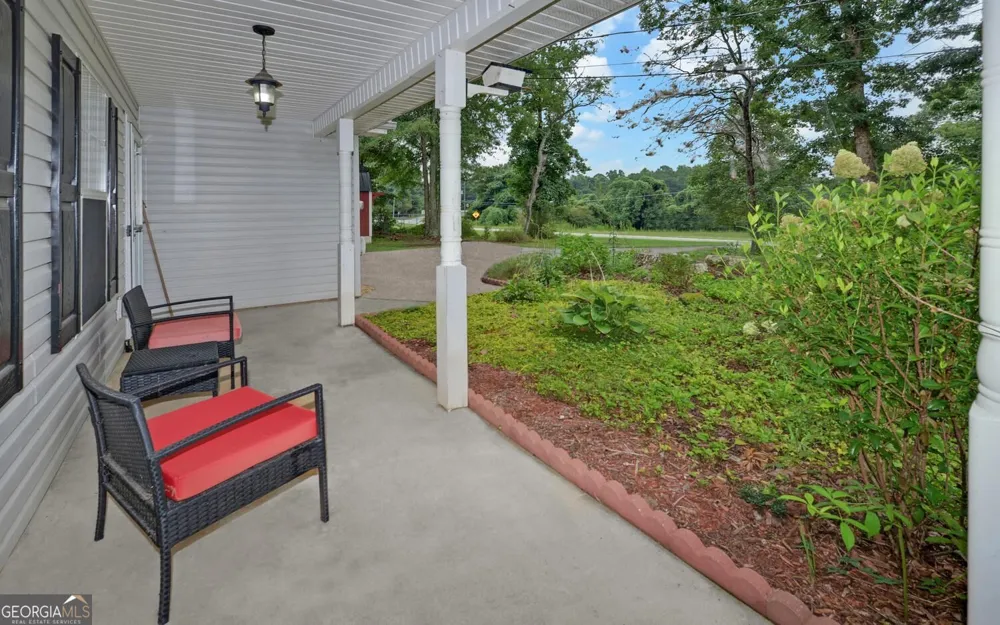 6024 Hulsey RD Clermont, GA 30527