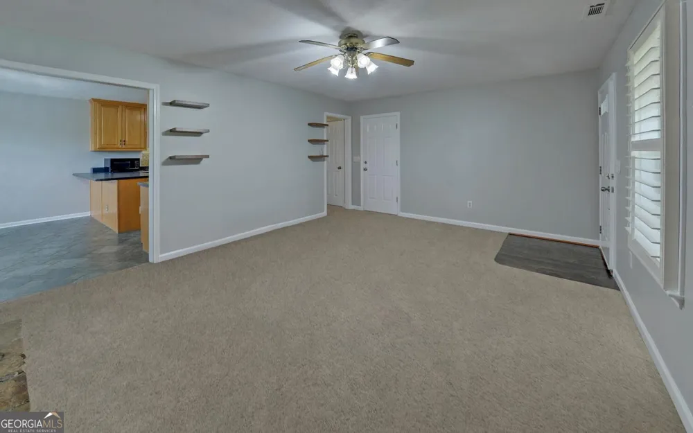 6024 Hulsey RD Clermont, GA 30527