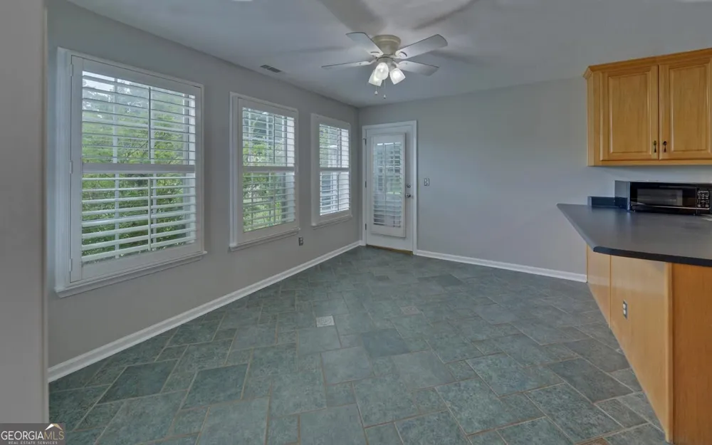 6024 Hulsey RD Clermont, GA 30527