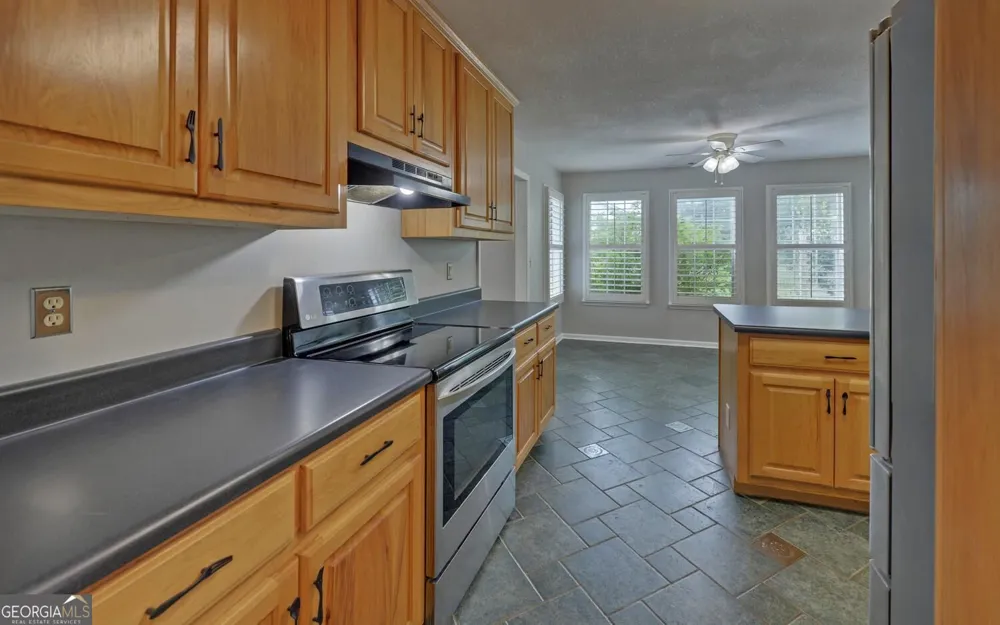 6024 Hulsey RD Clermont, GA 30527