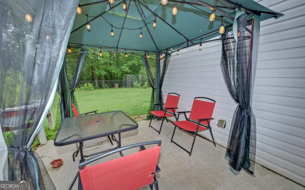 6024 Hulsey RD Clermont, GA 30527