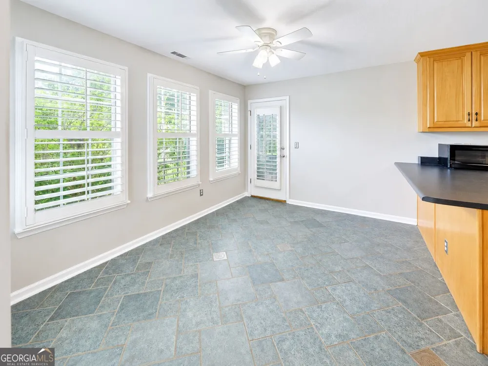 6024 Hulsey RD Clermont, GA 30527
