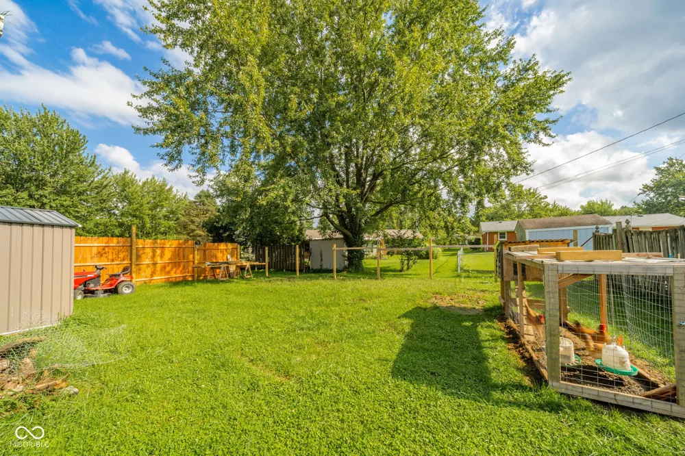 305 Ellis Road Muncie, IN 47303