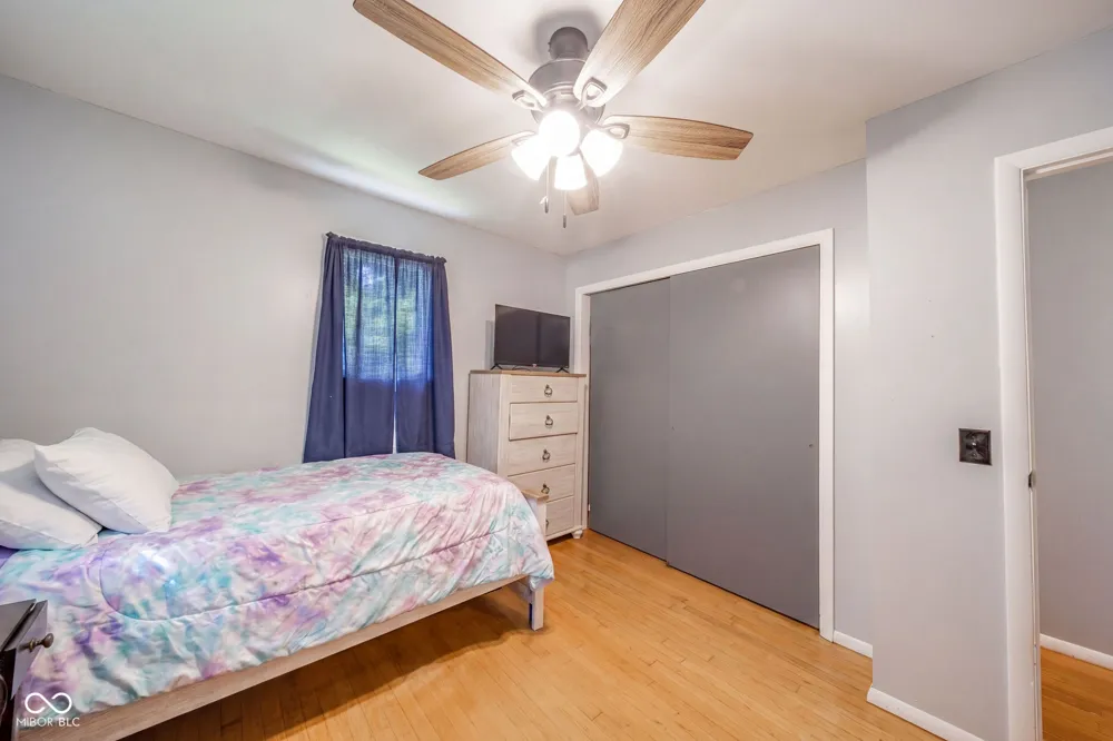 305 Ellis Road Muncie, IN 47303
