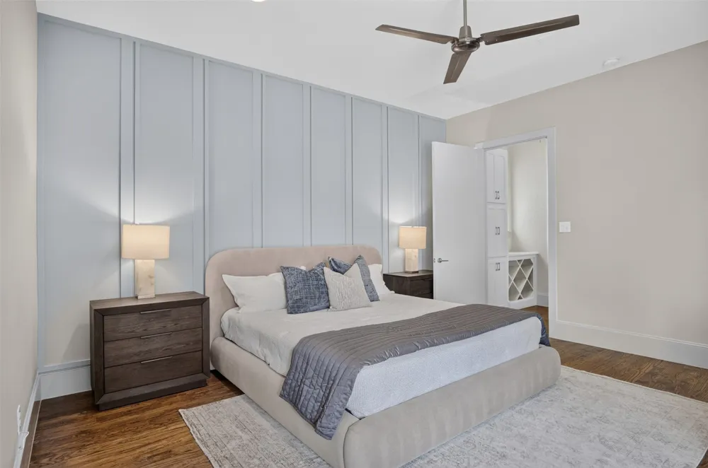 5328 Manett Street Dallas, TX 75206
