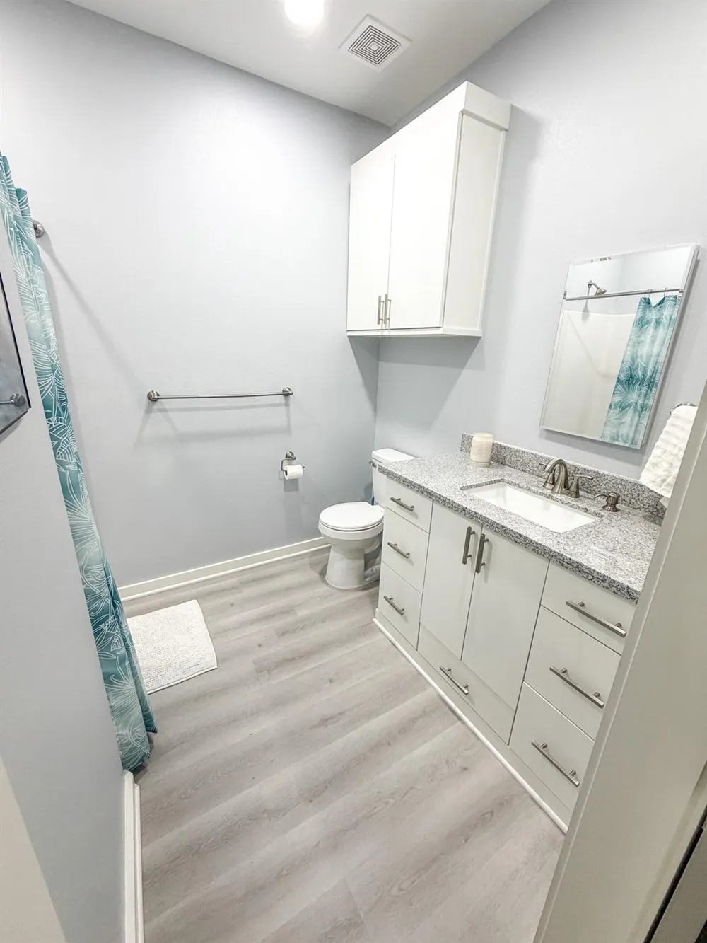 925 Chuckwagon Trail Angleton, TX 77515