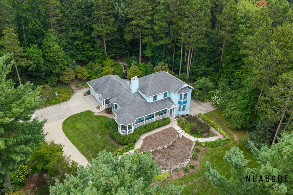 13600 Big John Court Kent City, MI 49330