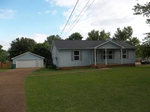 303 Tararack Ct