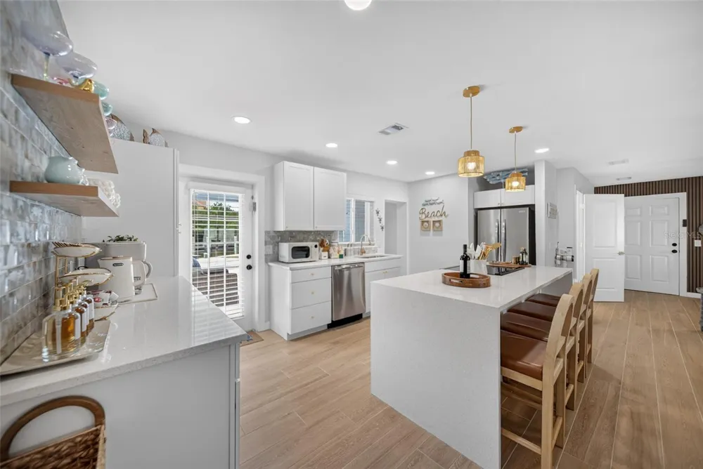 507 59TH STREET Bradenton Beach, FL 34217